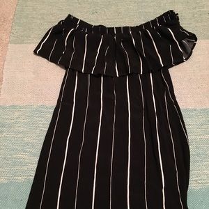 Forever 21 Off the Shoulder Top